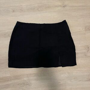 H&M black mini skirt
